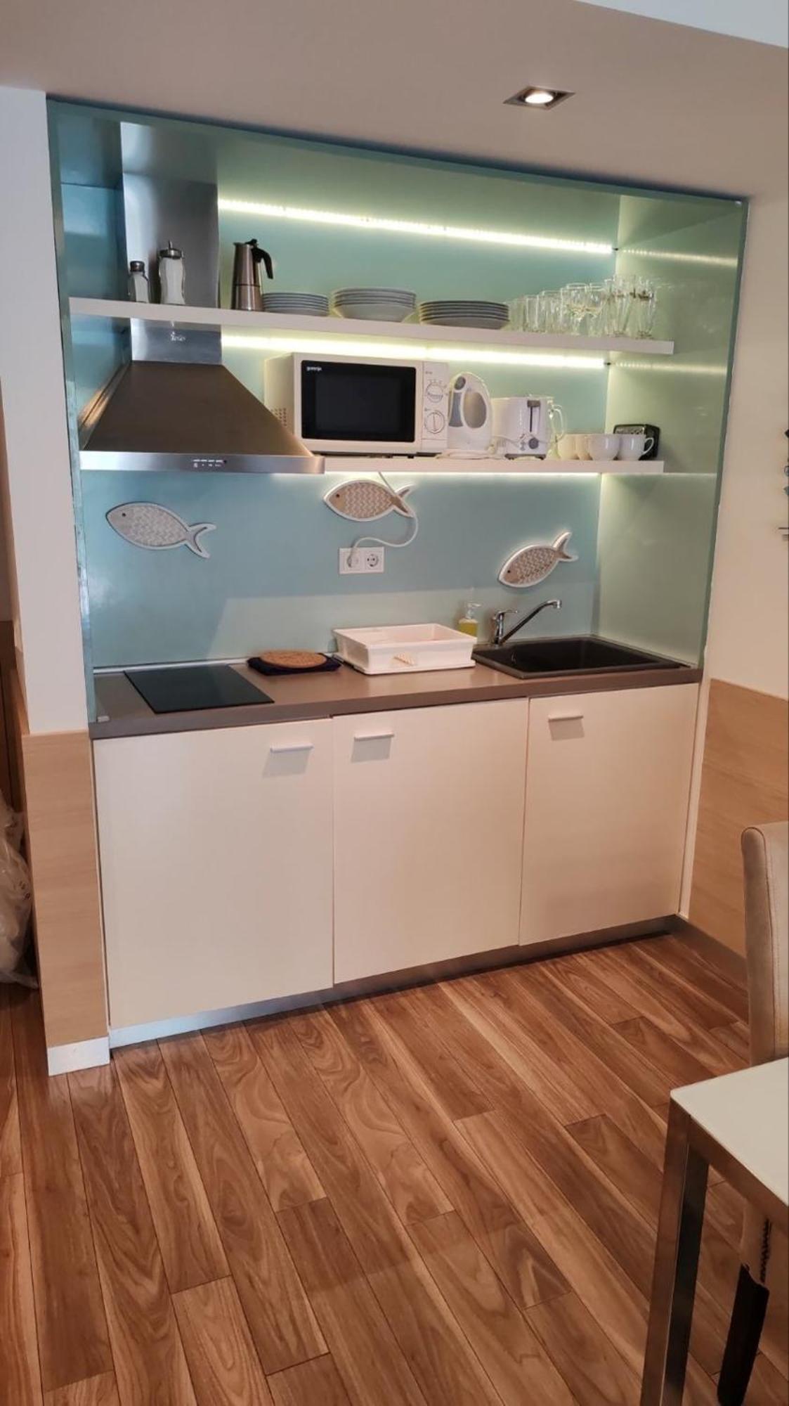 Wellness Apartments In Velence Esterno foto