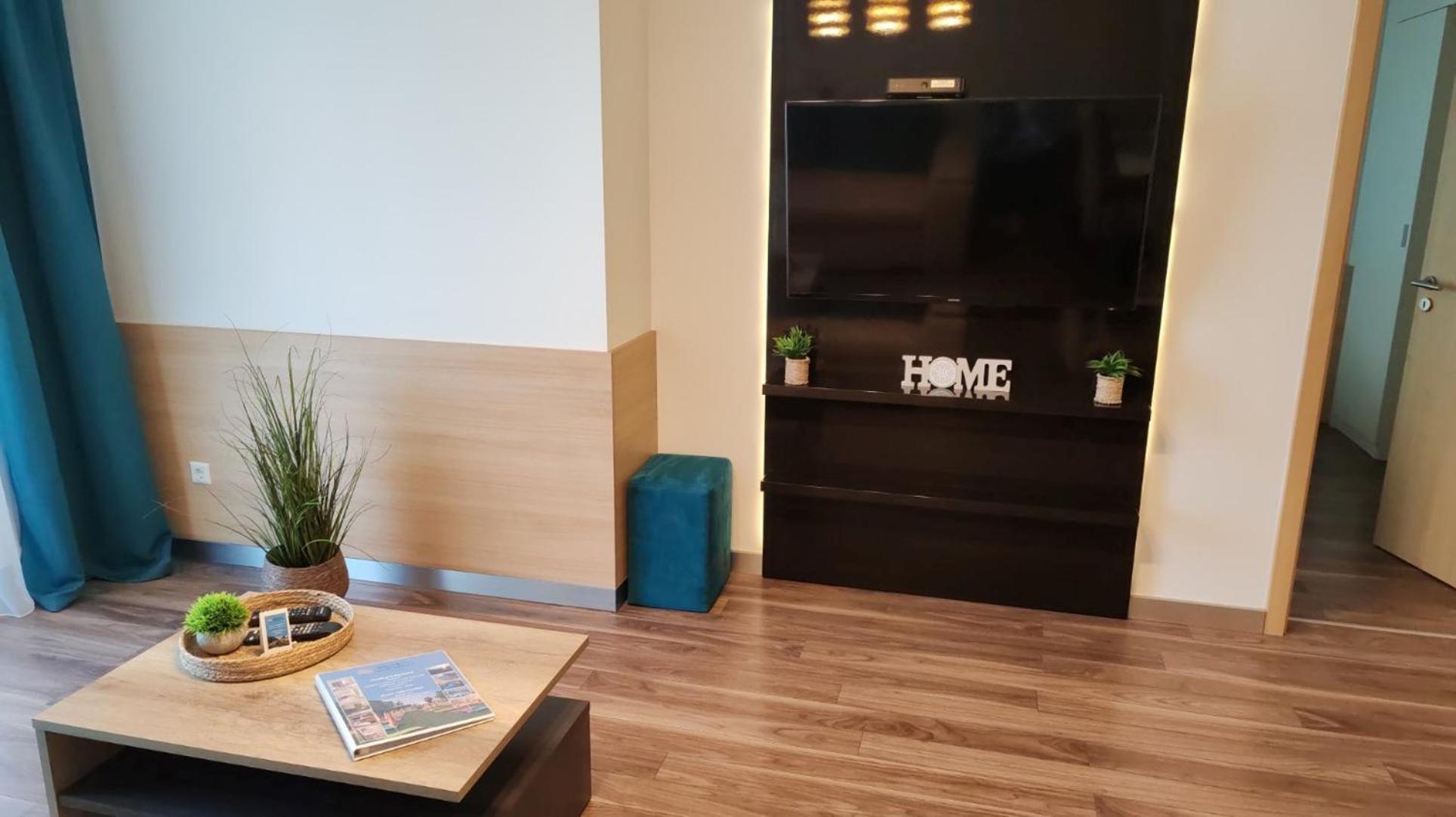 Wellness Apartments In Velence Esterno foto