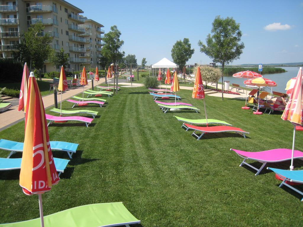 Wellness Apartments In Velence Esterno foto