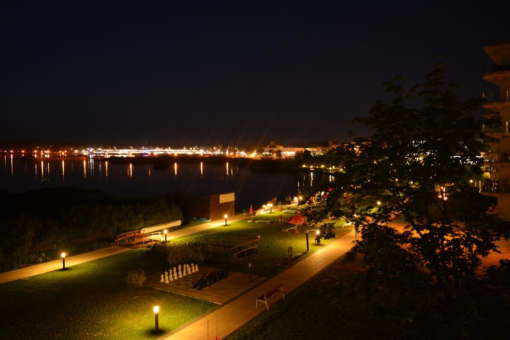 Wellness Apartments In Velence Esterno foto