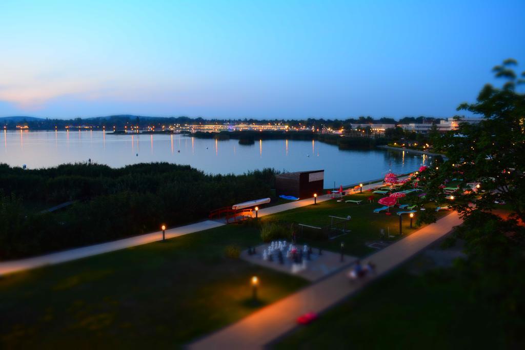 Wellness Apartments In Velence Esterno foto